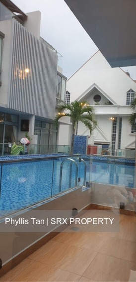 Whitley Road (D11), Semi-Detached #486961261